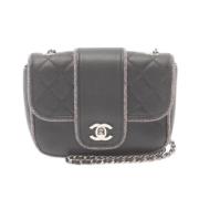 Pre-owned Leather chanel-bags Chanel Vintage , Black , Dames