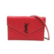 Pre-owned Leather shoulder-bags Yves Saint Laurent Vintage , Red , Dam...