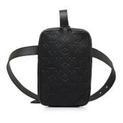 Pre-owned Leather shoulder-bags Louis Vuitton Vintage , Black , Heren