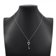 Pre-owned White Gold necklaces Tiffany & Co. Pre-owned , Gray , Dames