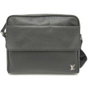 Pre-owned Leather shoulder-bags Louis Vuitton Vintage , Black , Heren