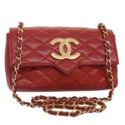 Pre-owned Leather shoulder-bags Chanel Vintage , Red , Dames