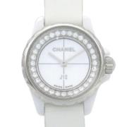 Pre-owned Fabric watches Chanel Vintage , White , Dames