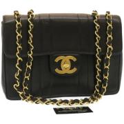 Pre-owned Leather chanel-bags Chanel Vintage , Black , Dames