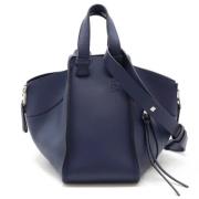 Pre-owned Leather shoulder-bags Loewe Pre-owned , Blue , Dames