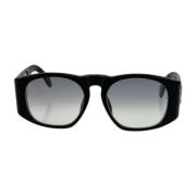 Pre-owned Plastic sunglasses Chanel Vintage , Black , Dames