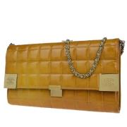 Pre-owned Leather chanel-bags Chanel Vintage , Beige , Dames