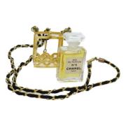 Pre-owned Metal necklaces Chanel Vintage , Yellow , Dames