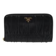 Pre-owned Leather wallets Prada Vintage , Black , Dames