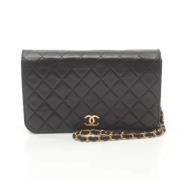 Pre-owned Leather crossbody-bags Chanel Vintage , Black , Dames