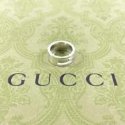 Pre-owned Metal rings Gucci Vintage , Gray , Dames