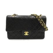 Pre-owned Leather crossbody-bags Chanel Vintage , Black , Dames