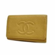 Pre-owned Leather key-holders Chanel Vintage , Beige , Dames