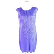 Pre-owned Plastic dresses Issey Miyake Pre-owned , Purple , Dames