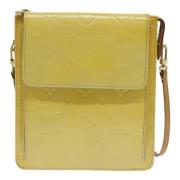 Pre-owned Fabric clutches Louis Vuitton Vintage , Yellow , Dames