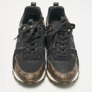 Pre-owned Coated canvas sneakers Louis Vuitton Vintage , Black , Dames