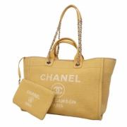 Pre-owned Canvas chanel-bags Chanel Vintage , Beige , Dames