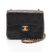 Pre-owned Leather crossbody-bags Chanel Vintage , Black , Dames