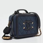 Pre-owned Leather chanel-bags Chanel Vintage , Blue , Dames