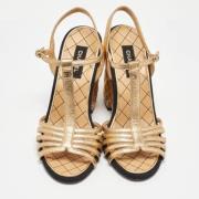 Pre-owned Leather sandals Chanel Vintage , Yellow , Dames