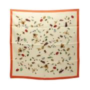 Pre-owned Silk scarves Hermès Vintage , Multicolor , Dames