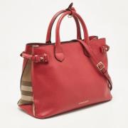 Pre-owned Fabric handbags Burberry Vintage , Red , Dames