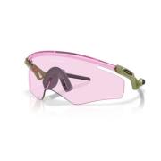 Stijlvolle zonnebril voor buitenactiviteiten Oakley , Green , Dames