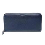 Pre-owned Leather wallets Prada Vintage , Blue , Dames