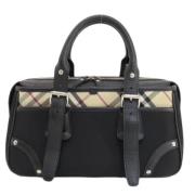 Pre-owned Leather handbags Burberry Vintage , Black , Dames