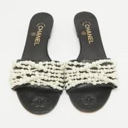 Pre-owned Leather sandals Chanel Vintage , Black , Dames