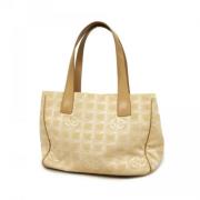 Pre-owned Nylon chanel-bags Chanel Vintage , Beige , Dames