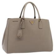 Pre-owned Leather prada-bags Prada Vintage , Beige , Dames