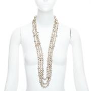 Pre-owned Pearl necklaces Chanel Vintage , Gray , Dames