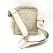 Pre-owned Canvas shoulder-bags Bvlgari Vintage , White , Dames