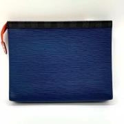 Pre-owned Canvas clutches Louis Vuitton Vintage , Blue , Dames