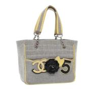 Pre-owned Canvas chanel-bags Chanel Vintage , Gray , Dames