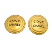 Pre-owned Metal earrings Chanel Vintage , Yellow , Dames