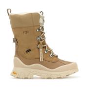 Beige Leren Adirondack Meridian Laarzen UGG , Beige , Dames