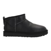 Zwarte leren enkellaarsjes met borduursels UGG , Black , Heren