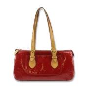 Pre-owned Leather shoulder-bags Louis Vuitton Vintage , Red , Dames