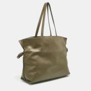 Pre-owned Leather handbags Loewe Pre-owned , Green , Dames