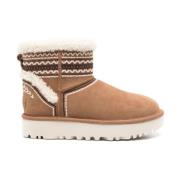 Beige Laarzen van Materialen UGG , Beige , Dames