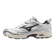 01 Schoenen voor Mannen en Vrouwen Mizuno , Gray , Heren