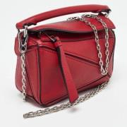 Pre-owned Leather shoulder-bags Loewe Pre-owned , Red , Dames