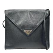 Pre-owned Leather shoulder-bags Yves Saint Laurent Vintage , Black , D...