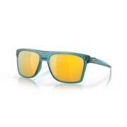 Sportieve zonnebril voor buitenactiviteiten Oakley , Green , Unisex