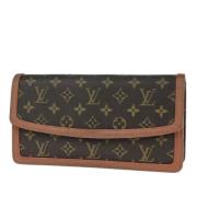 Pre-owned Canvas clutches Louis Vuitton Vintage , Brown , Dames