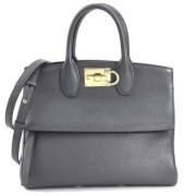 Pre-owned Leather handbags Salvatore Ferragamo Pre-owned , Gray , Dame...