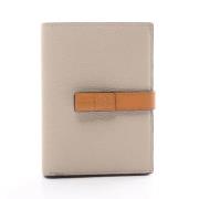 Pre-owned Leather wallets Loewe Pre-owned , Beige , Dames