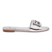 Champagne Metallic Leren Slides met FF Motief Fendi , Gray , Dames